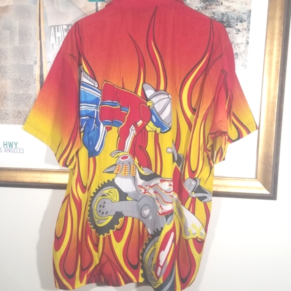 Sun & Moon Graphic Motorcycle Men Button Down Short Sleeves Shirt. Size L - Picture 6 of 9